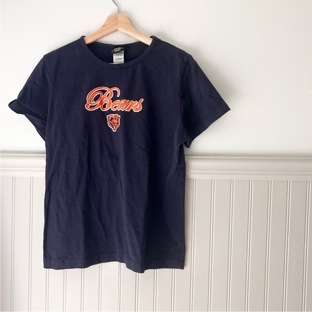 NFL Team Apparel Size Medium Chicago Bears Women's Navy Tee Shirt